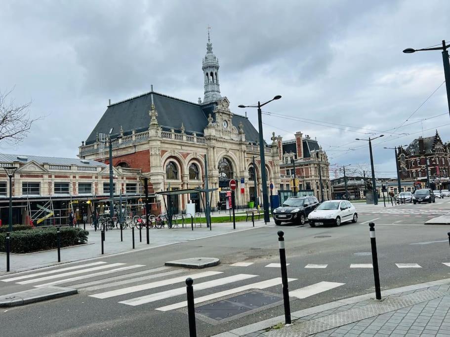 Apt Des Artistes, 3 Min A Pied Gare Et Centre Valenciennes Bagian luar foto