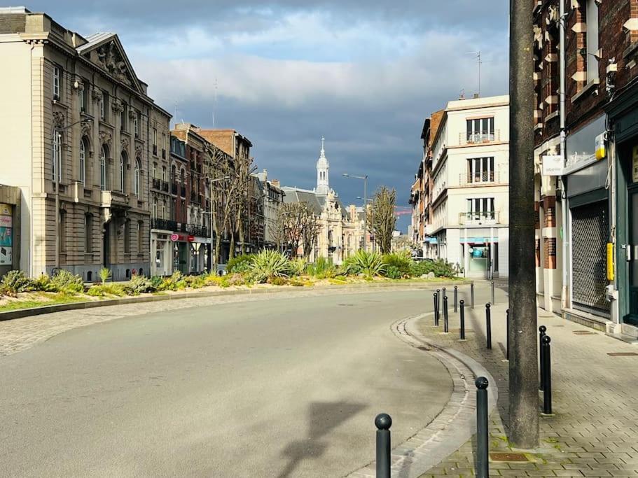 Apt Des Artistes, 3 Min A Pied Gare Et Centre Valenciennes Bagian luar foto