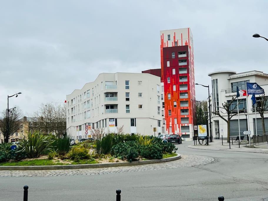 Apt Des Artistes, 3 Min A Pied Gare Et Centre Valenciennes Bagian luar foto