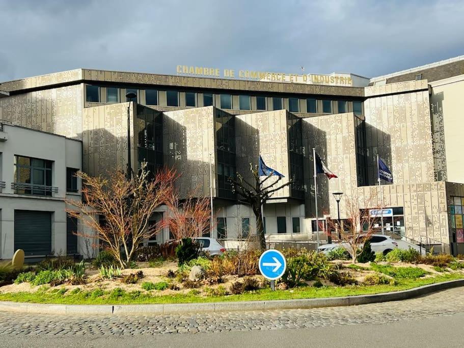 Apt Des Artistes, 3 Min A Pied Gare Et Centre Valenciennes Bagian luar foto